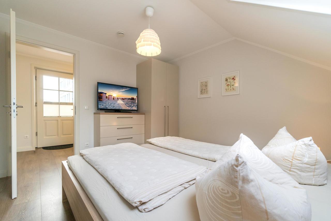 Altstadt Wohnung 5 "Langeness" Borkum Bagian luar foto